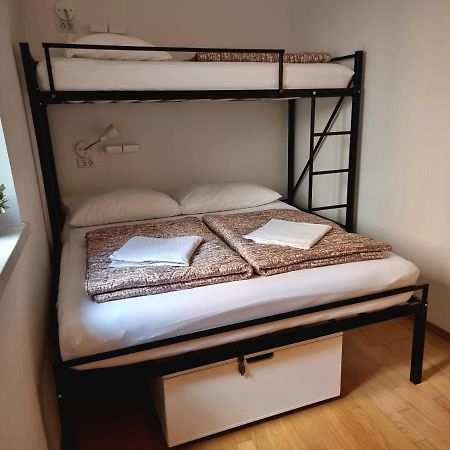 Hostel Alieti イゾラ エクステリア 写真