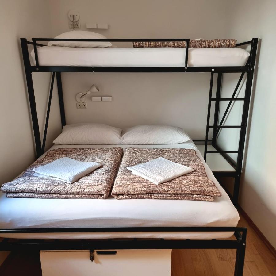 Hostel Alieti イゾラ エクステリア 写真