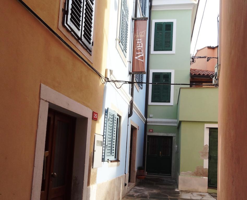 Hostel Alieti イゾラ エクステリア 写真