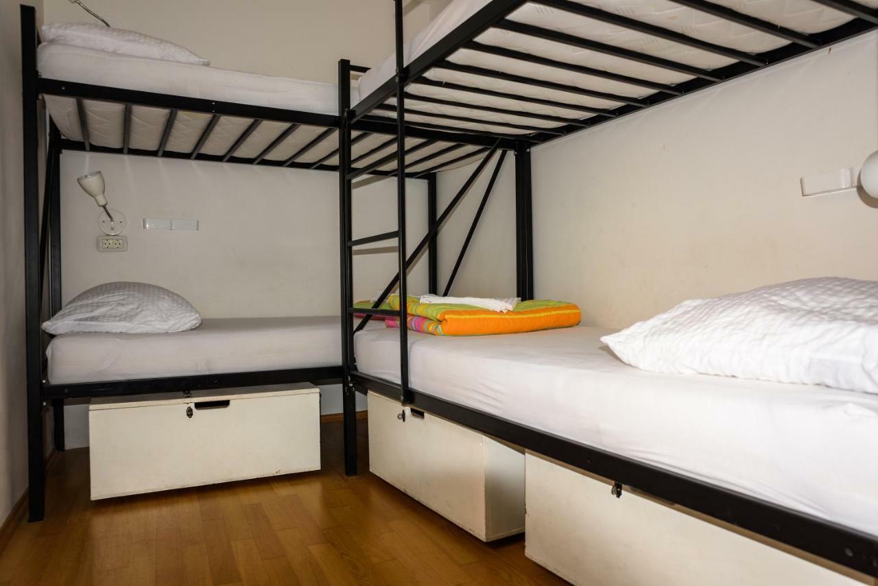 Hostel Alieti イゾラ エクステリア 写真