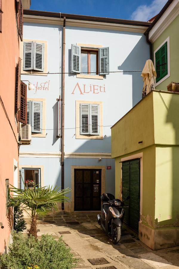 Hostel Alieti イゾラ エクステリア 写真